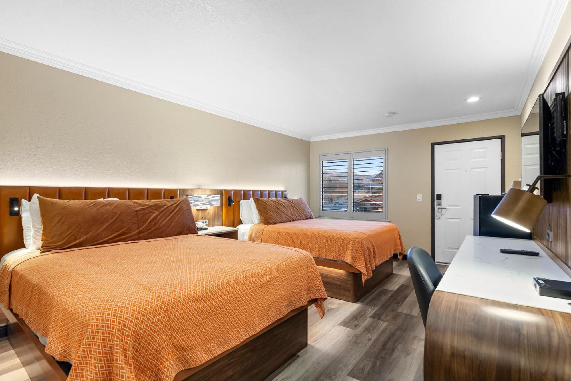 Santa Clarita Motel - Near Six Flags Magic Mountain - Valencia Екстериор снимка