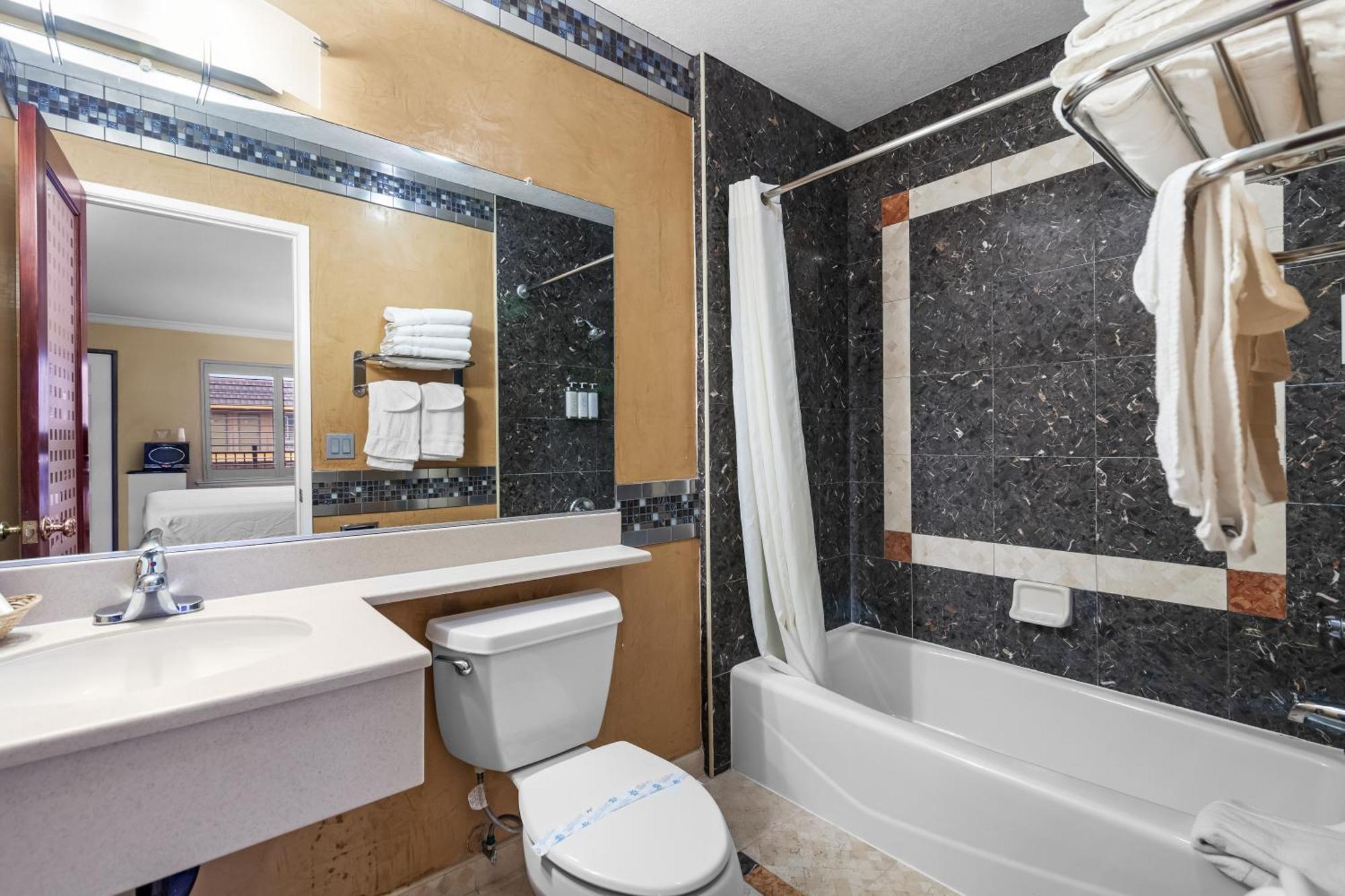 Santa Clarita Motel - Near Six Flags Magic Mountain - Valencia Екстериор снимка